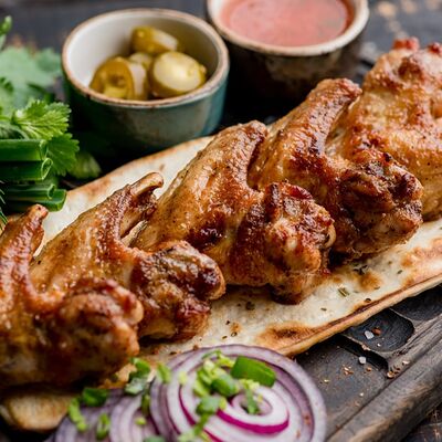 Крылья куриные в Шашлычный СТАРЫЙ КРУГ по цене 350 ₽
