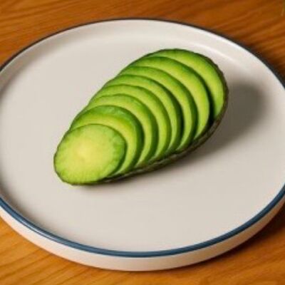 Половинка авокадо в Cream Soda по цене 230 ₽