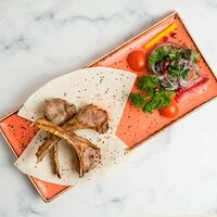 Баранья корейка в Тбилиси