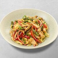 Wok с цыпленком в Фри Мэн
