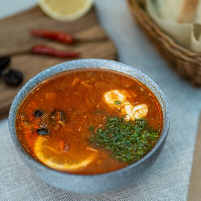 Солянка в Есть на море по цене 460 ₽