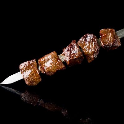 Шашлык из говяжьей мякоти в У Тарона по цене 830 ₽