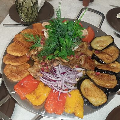 Садж из цыплёнка в Шашлык Гриль Хаус по цене 1550 ₽