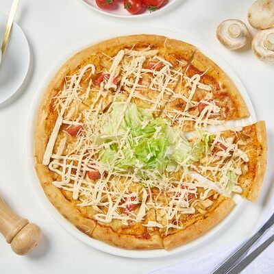 Цезарь с курицей в Prosto кофе & кухня по цене 680 ₽