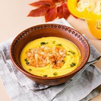 Тыквенный крем-суп с копченым сыром в Хинкали Хо