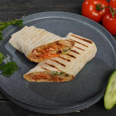 Шаурма Классическая Маленькаяв Proжарка по цене 365 ₽