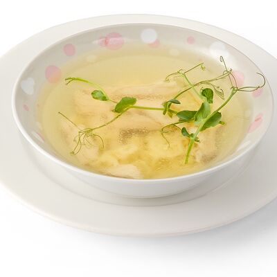 Бульон с пастой Алфавит в Casa Mia по цене 150 ₽