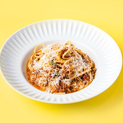 Спагетти Болоньезе в Лу по цене 760 ₽