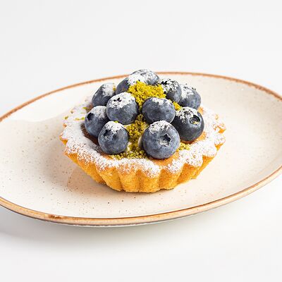 Тарт с голубикой в Kitchen по цене 320