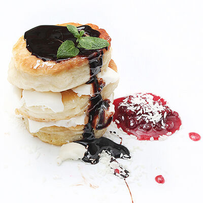 Оладушки с шоколадным топпингом в Чайна-таун Смак по цене 7 р.