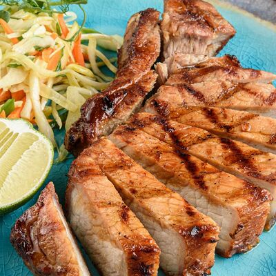 Свиная корейка на углях в Duran Bar & Grill по цене 416