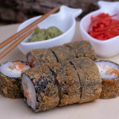 Ролл Темпура Калифорния в Sushi Odi Grand по цене 349 ₽