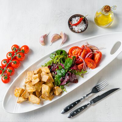 Салат с хрустящими баклажанами в Шеф-Рояль по цене 890 ₽