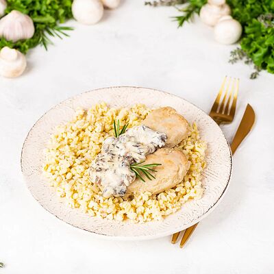 Котлетки куриные с гарниром и грибным соусом в У Палыча. С пылу, с жару! по цене 407 ₽