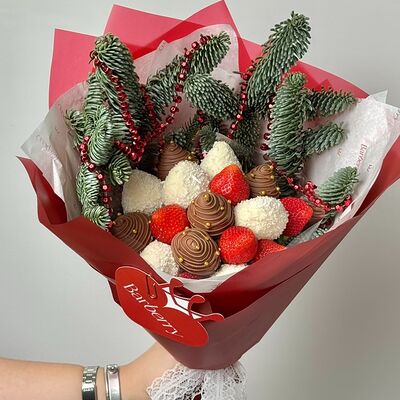 Клубничный букет Зимняя сказка в Клубника в шоколаде Barberry по цене 5250 ₽