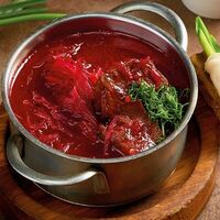 Борщ с говядиной в Сыроварня AndreAle