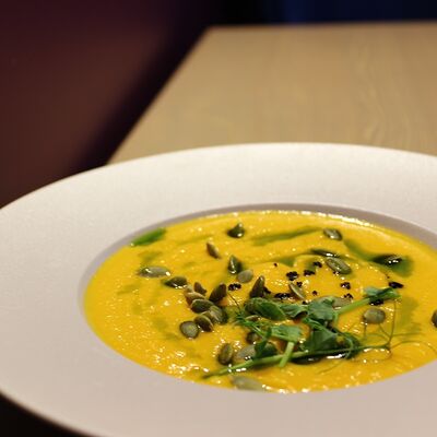 Крем-суп тыквенный в Raison D’être по цене 380 ₽