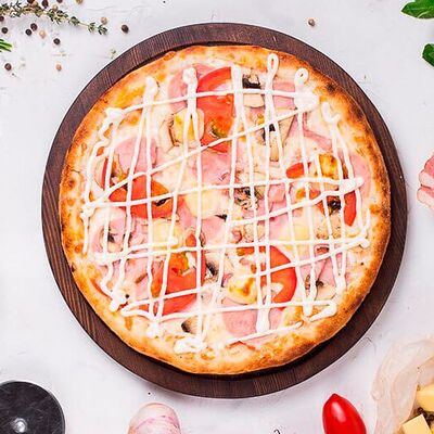 Шеф пицца M в Pizza Sun по цене 826 ₽