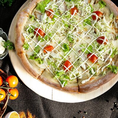 Пицца Цезарь в Pizza Milano по цене 850 ₽