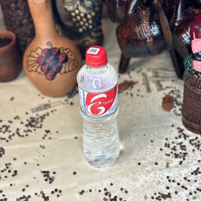 Минеральная вода Елисеевская без газа в Хинкали vs Хачапури по цене 200 ₽