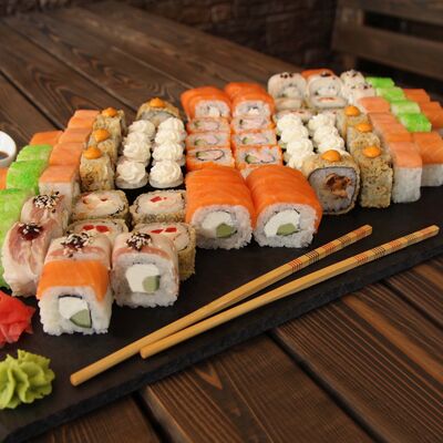 Сет Биг нью в Суши Dом по цене 2298 ₽