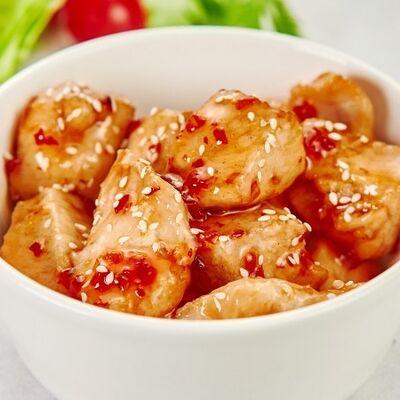 Курица в соусе чили в Bazar по цене 199 ₽