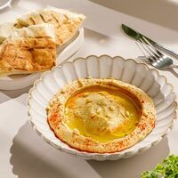 Хумус с питой в Кукумбер