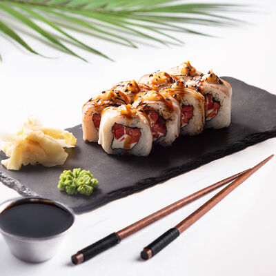 Ролл с опаленым беконом в Союз-центр по цене 468 ₽