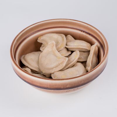 Вареники с картофелем и грибами в БистроВареничная по цене 230 ₽