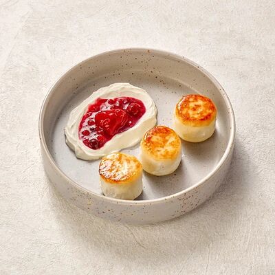 Сырники в Пеперончино по цене 495 ₽