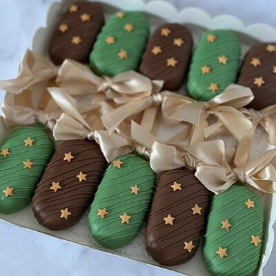 Чизкейки-эскимо со звездами 23 февраля в Кондитерская Конфетка Питер по цене 2400 ₽