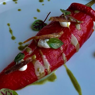 Печеный перец с сыром и анчоусами в Crystal по цене 420 ₽