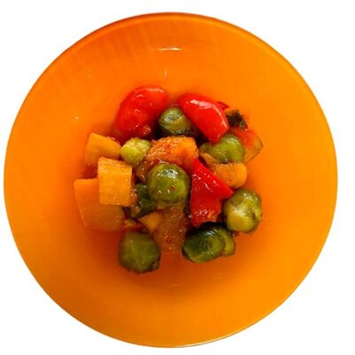 Рататуй со сладким соусом чили в Солнечный день по цене 144 ₽