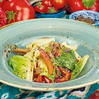 Теплый салат Янгиюль в Мушмула