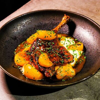 Утиная ножка с мандаринами в Kano по цене 1670 ₽