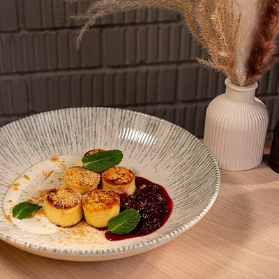 Сырники в УРМАН кафе по цене 450 ₽