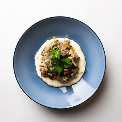 Телятина с жареными грибами и сыром по-строгановски в Anytime cafe по цене 5290 ₸