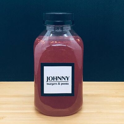 Лимонад клубника-лайм домашний в Johnny Burgers по цене 230 ₽