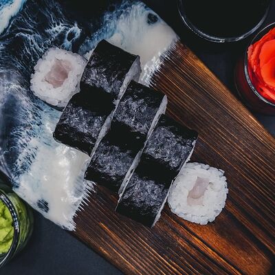 Ролл с окунем в Sushi Time по цене 230 ₽