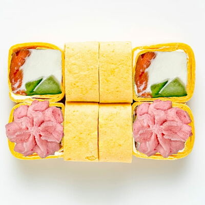 Лосось в тортилье в Кинг роллс по цене 482 ₽