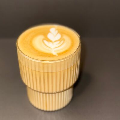 Флэт уайт в Coffee Room по цене 395 ₽