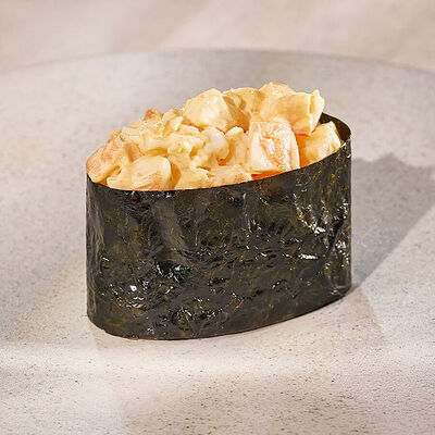 Гункан Креветка спайси в Тануки по цене 185 ₽