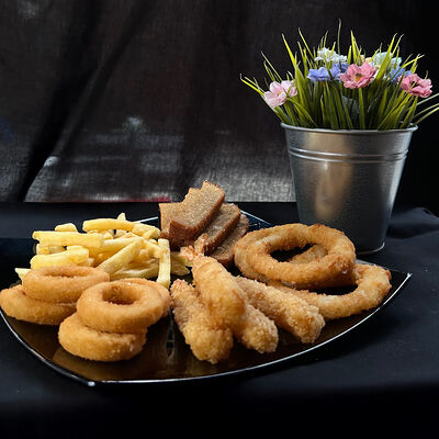 Рыбная тарелка в Торговый дворик по цене 1080 ₽