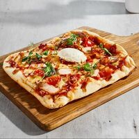 Пицца с курицей и бекономв ХОТДОЖНАЯ НА КИРОВКЕ