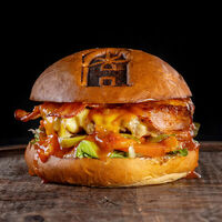 Логотип Harats Pub