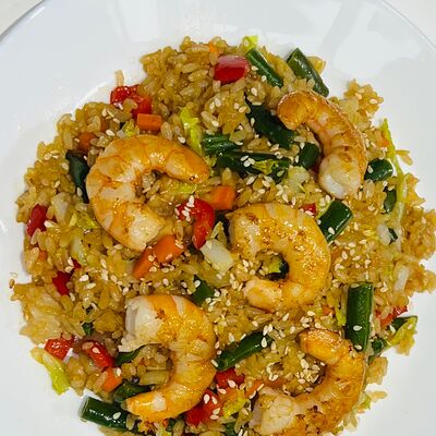 Рис с овощами с креветками в Sushi & Poke по цене 550 ₽