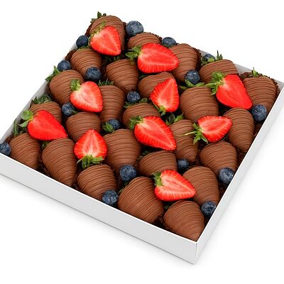 Клубника в шоколаде с голубикой Коктейль Мертилла размера L в Клубника в шоколаде VeryBerryLab по цене 5790 ₽