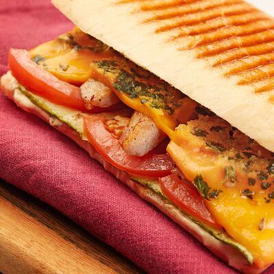 Панини с курицей в Поль Бейкери по цене 460 ₽