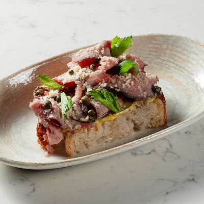 Брускетта с ростбифомв Cheeseria по цене 700 ₽