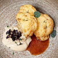 Цветная капуста в трюфельном соусе в Christian